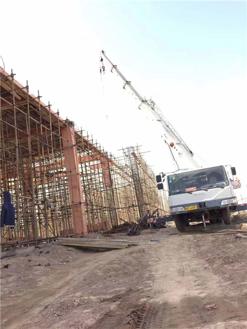 甘谷县吊车作业的安全注意事项有哪些？