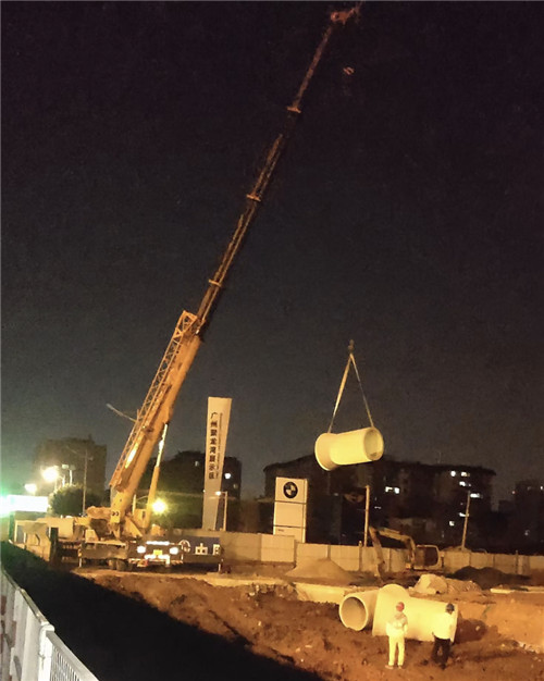 甘谷县“弯臂矫正”—— 吊车的 “形变补偿” 技术